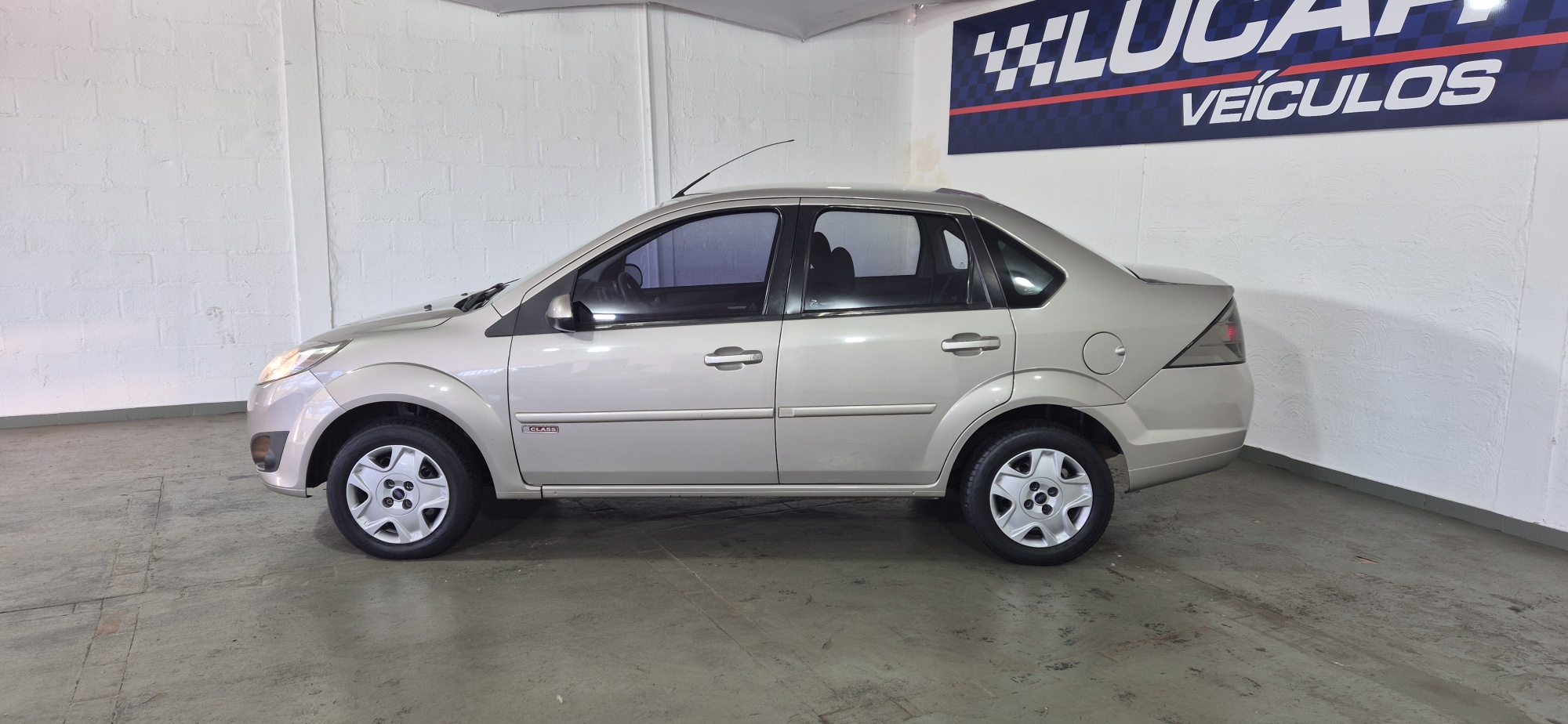 FIESTA SEDAN 1.6 FLEX
