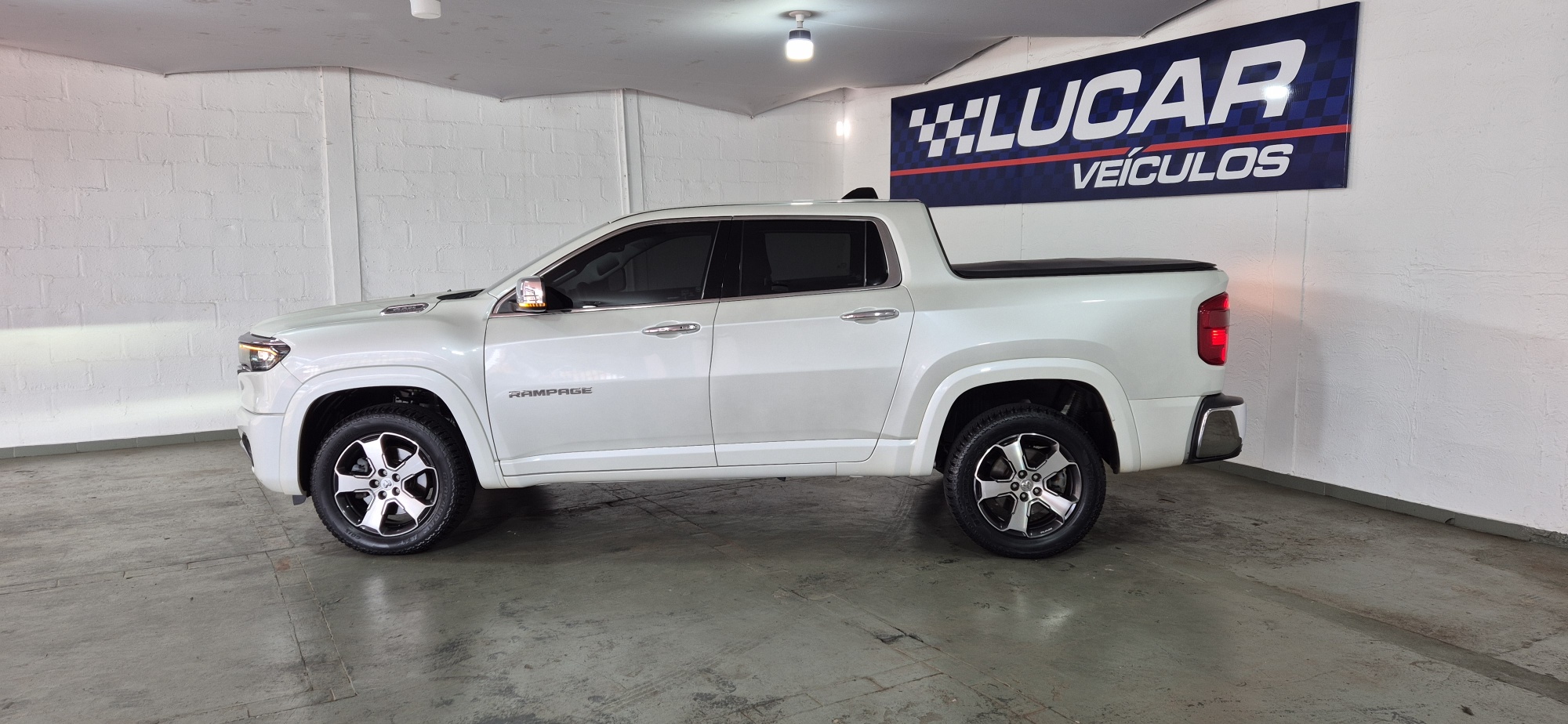 RAMPAGE LARAMIE DS 2.2 TURBO DIESEL AT9