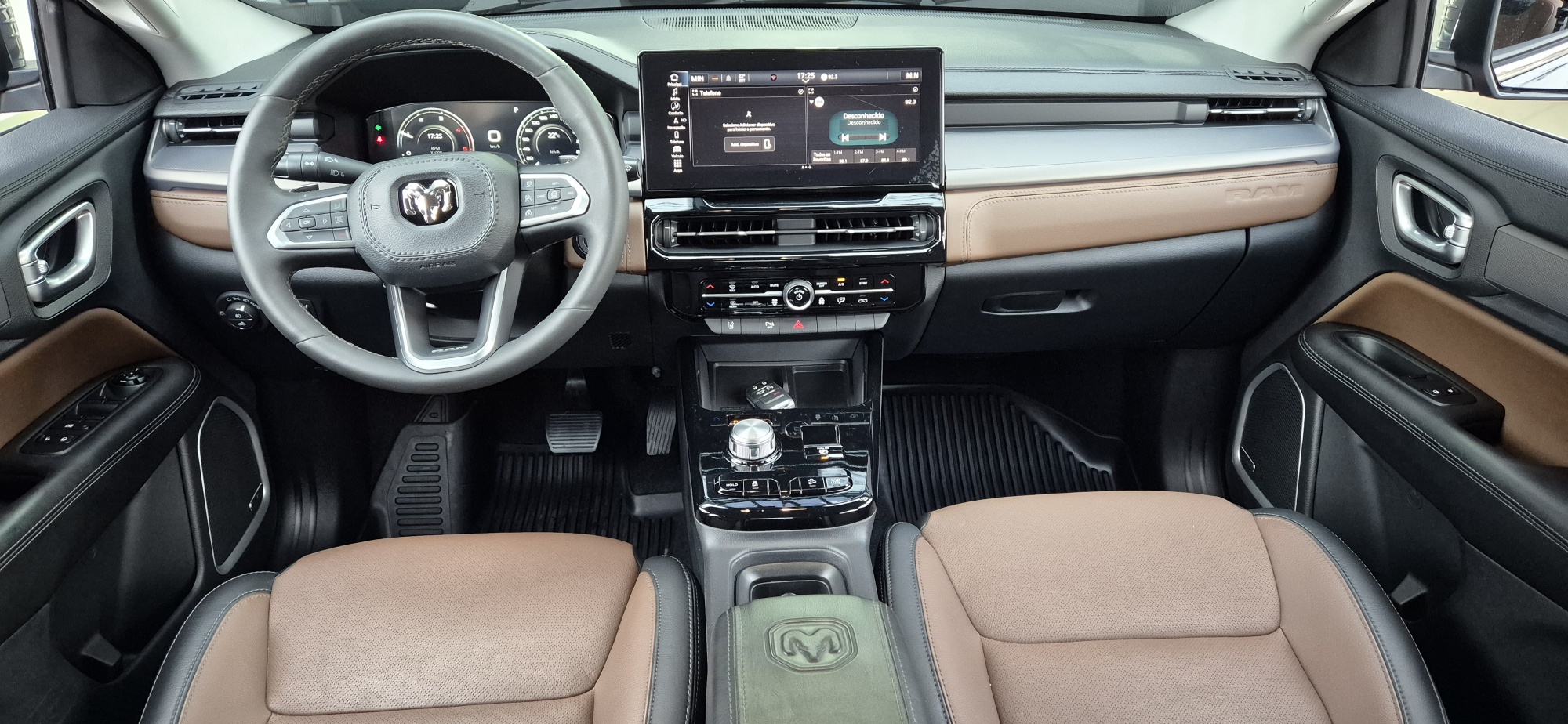RAMPAGE LARAMIE DS TURBO DIESEL 4X4 AT9