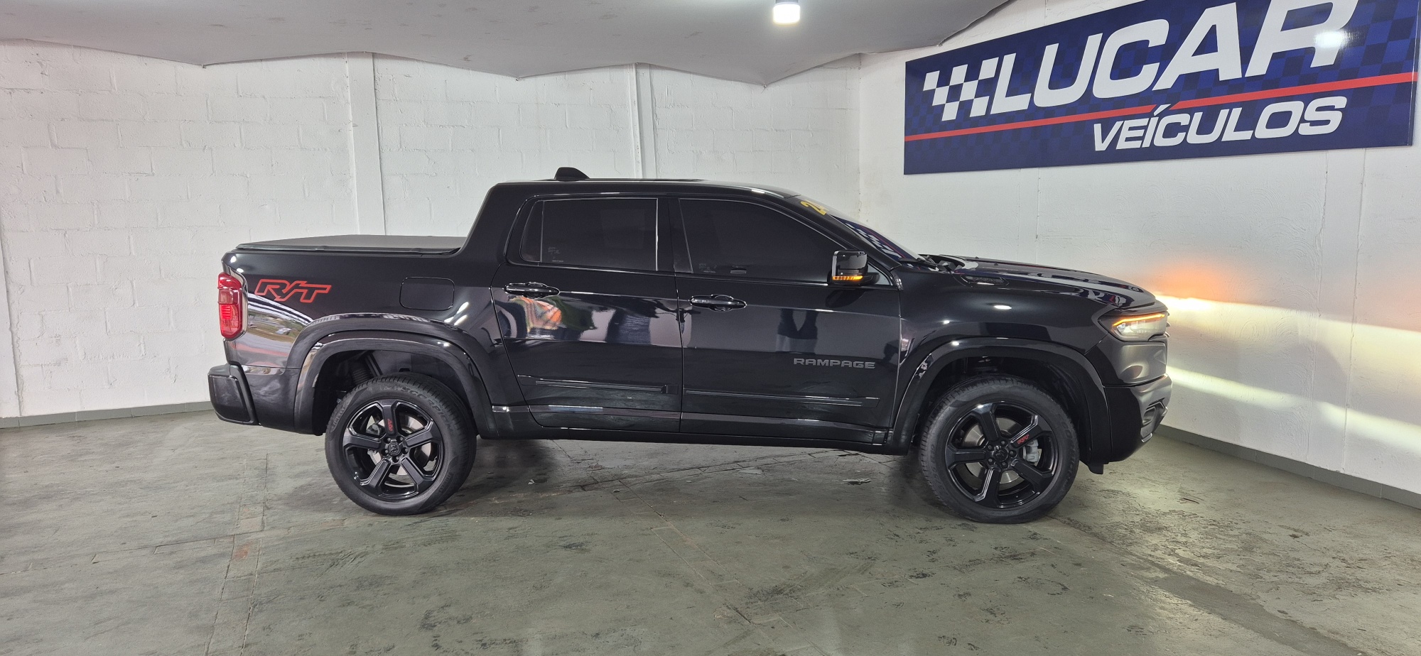 RAMPAGE R/T 2.0 TURBO HURRICANE 4X4 AT9
