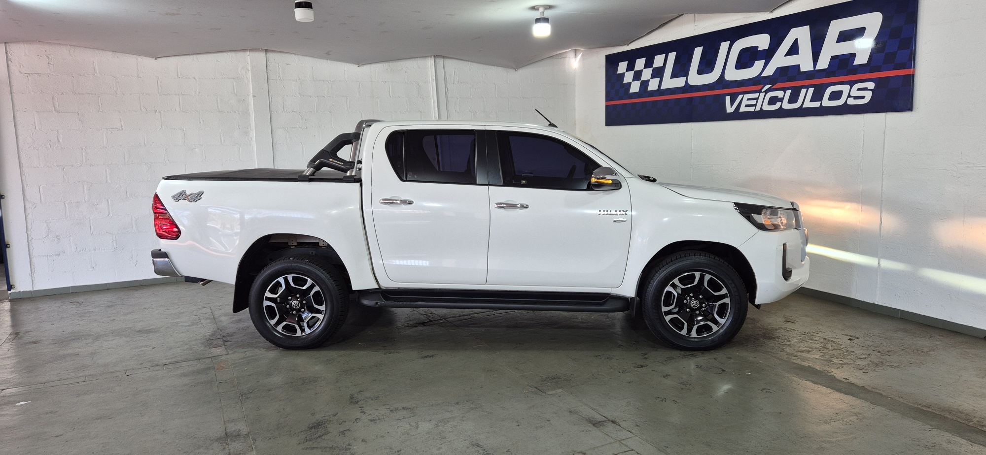 HILUX SRV 2.7 VVTI FLEX 4X4 AUT.