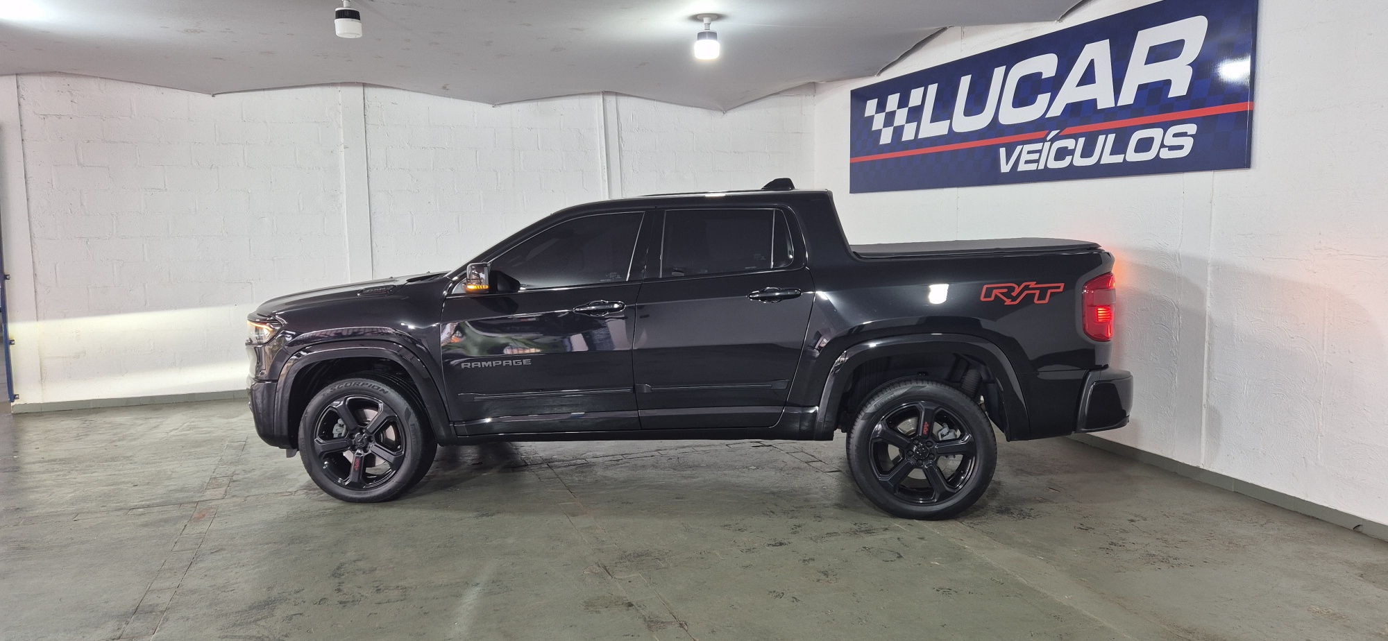 RAMPAGE R/T 2.0 TURBO HURRICANE 4X4 AT9
