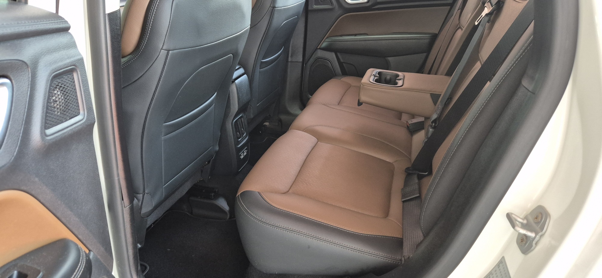 RAMPAGE LARAMIE DS 2.2 TURBO DIESEL AT9