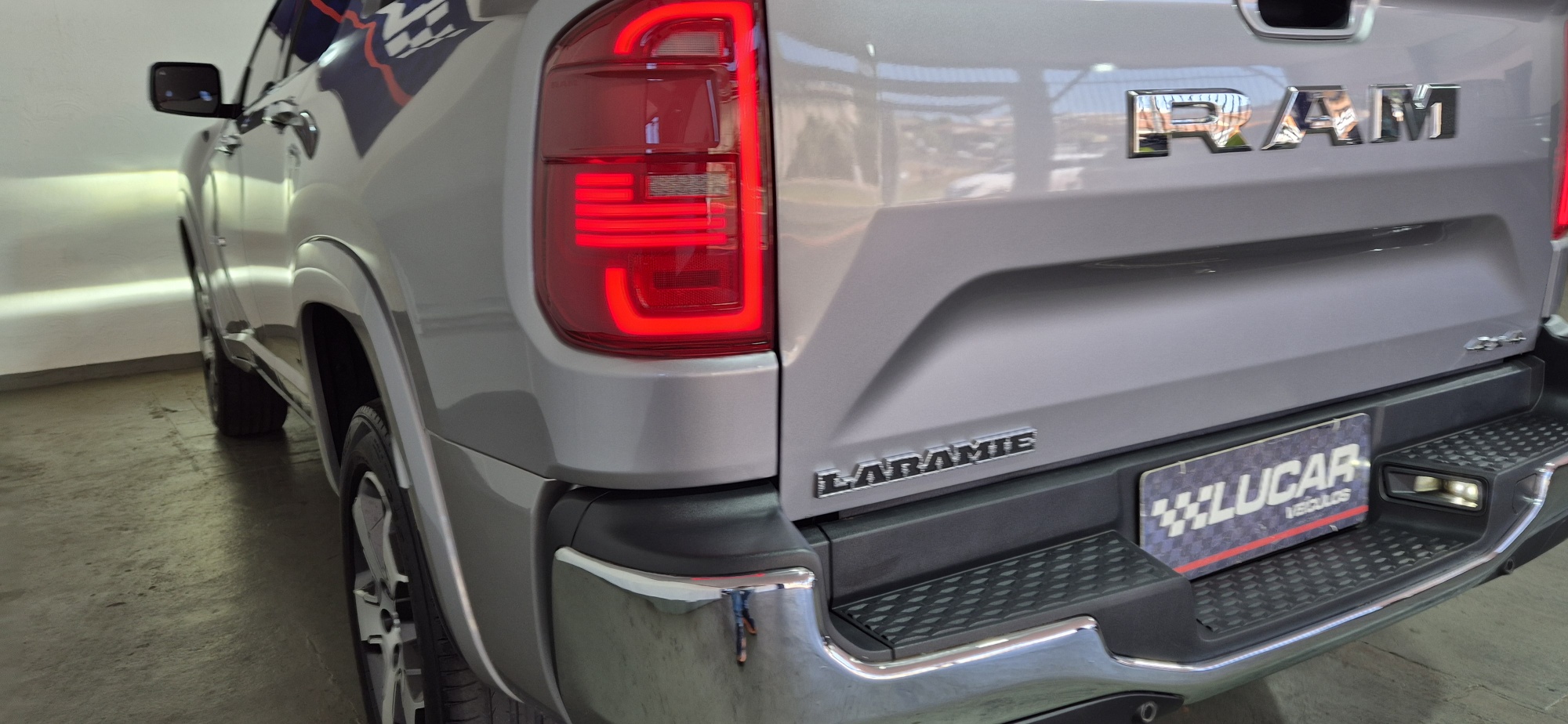 RAMPAGE LARAMIE TURBO DIESEL AT9