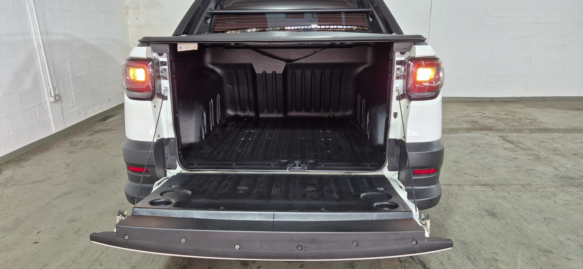 STRADA CD RANCH 1.0 TURBO FLEX AUT.