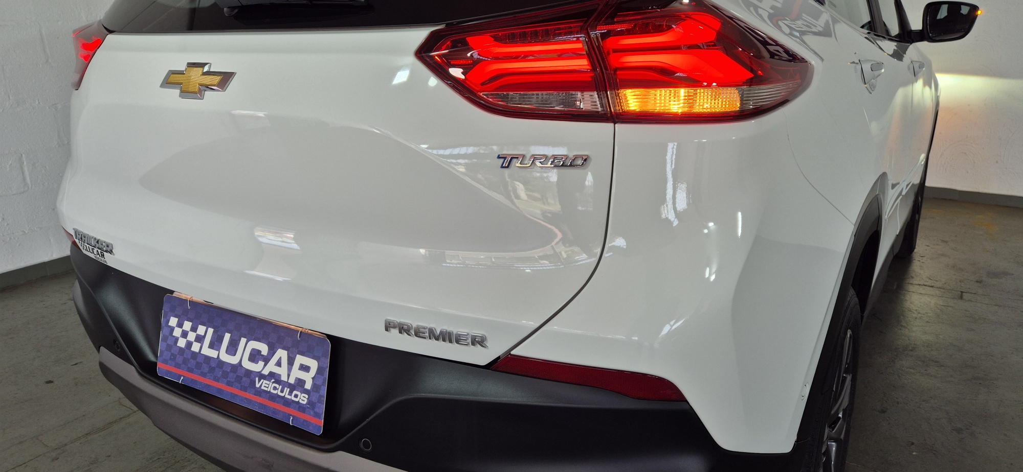 TRACKER PREMIER 1.2 TURBO FLEX AUT. C/ TETO SOLAR