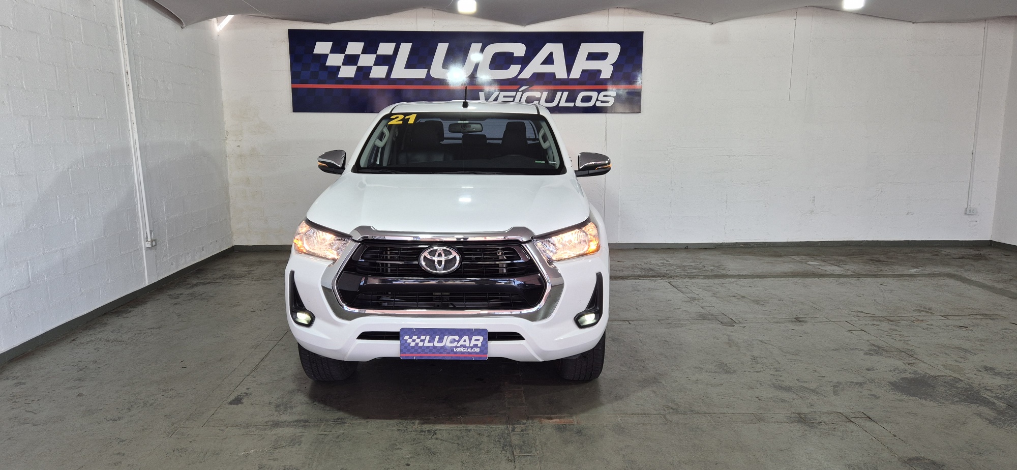 HILUX SRV 2.7 VVTI FLEX 4X4 AUT.