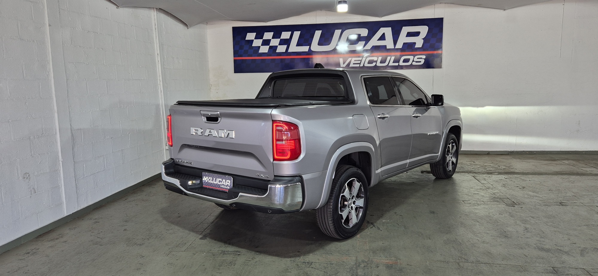 RAMPAGE LARAMIE TURBO DIESEL AT9