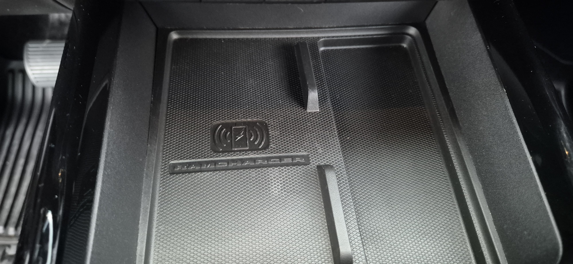 RAMPAGE LARAMIE DS TURBO DIESEL 4X4 AT9